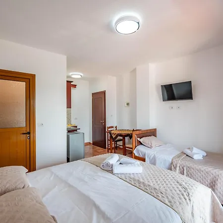 Orfea Apartment *